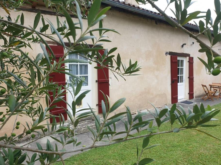 Le Tourniquet - Aubeterre Tiny Houseヴィラ エクステリア 写真